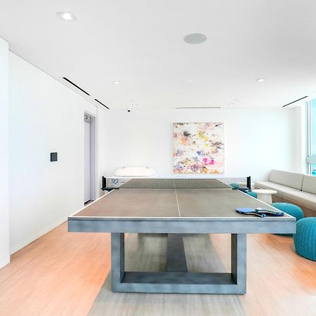 Stylish Stay In The Heart Of Miami - Walk To Bayside & Bayfront Park Exterior photo