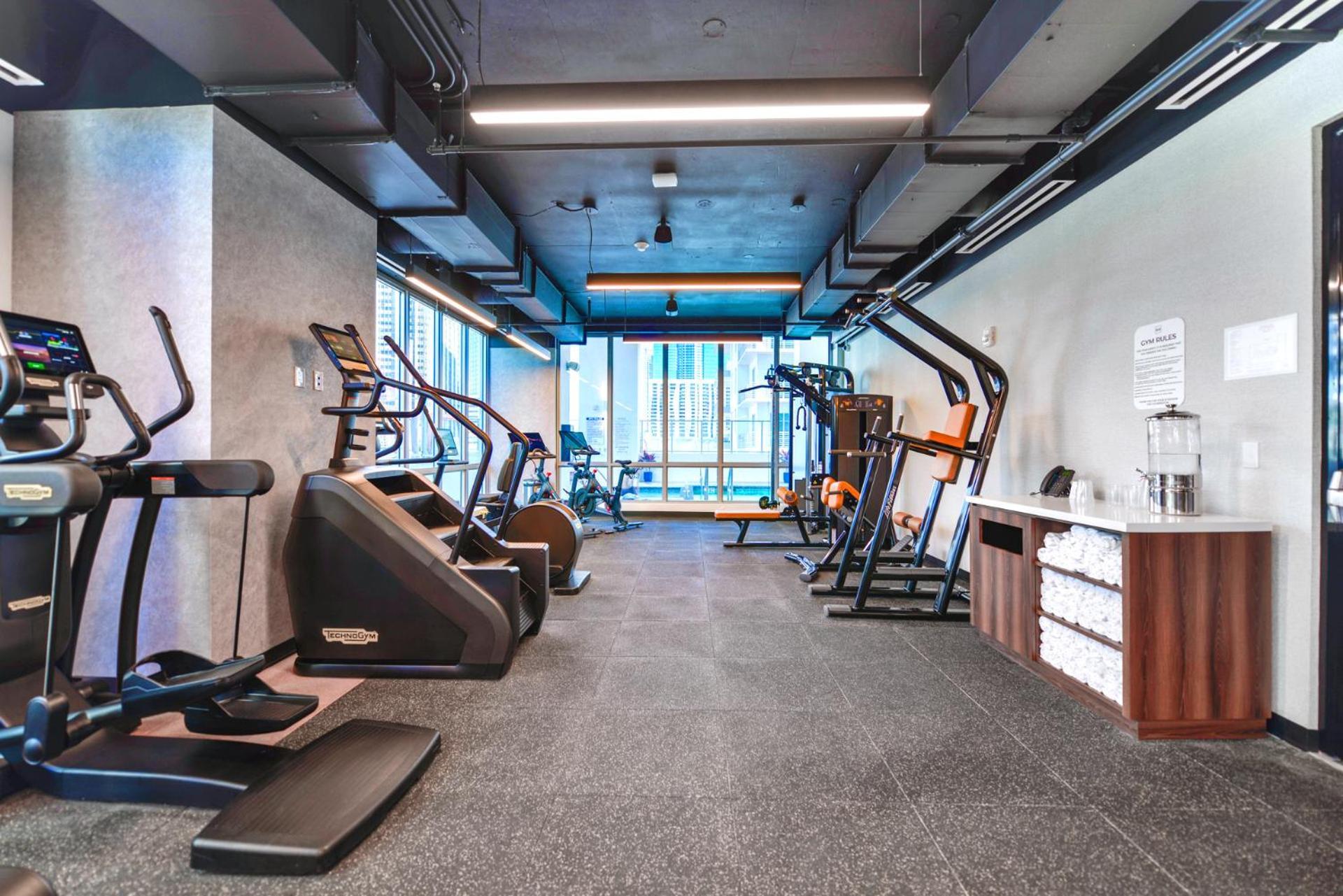 Stylish Stay In The Heart Of Miami - Walk To Bayside & Bayfront Park Exterior photo