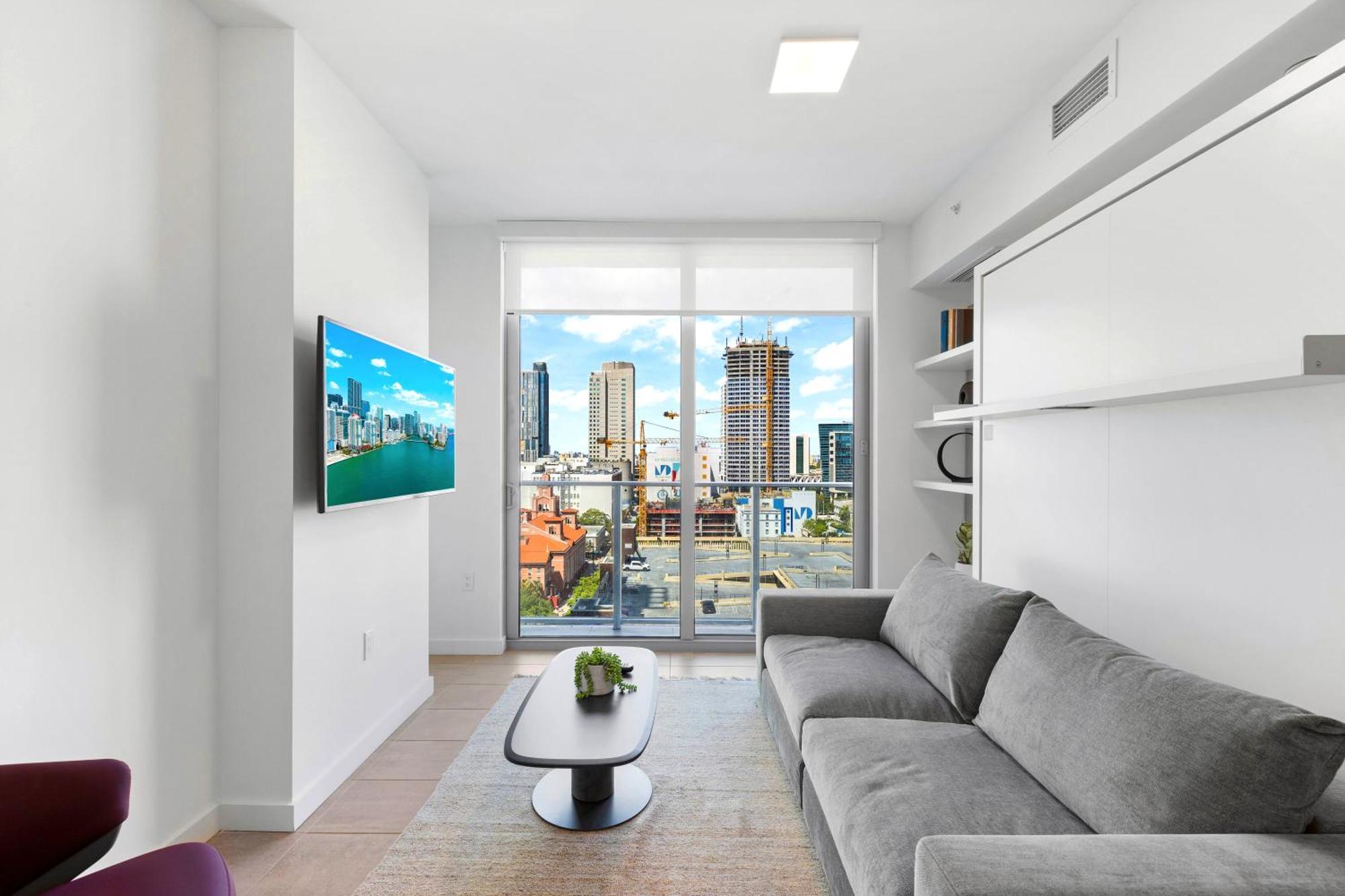 Stylish Stay In The Heart Of Miami - Walk To Bayside & Bayfront Park Exterior photo