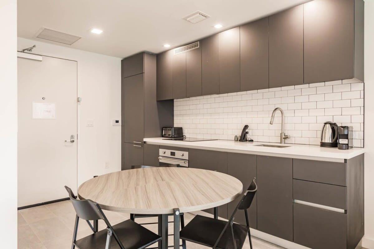 Stylish Stay In The Heart Of Miami - Walk To Bayside & Bayfront Park Exterior photo