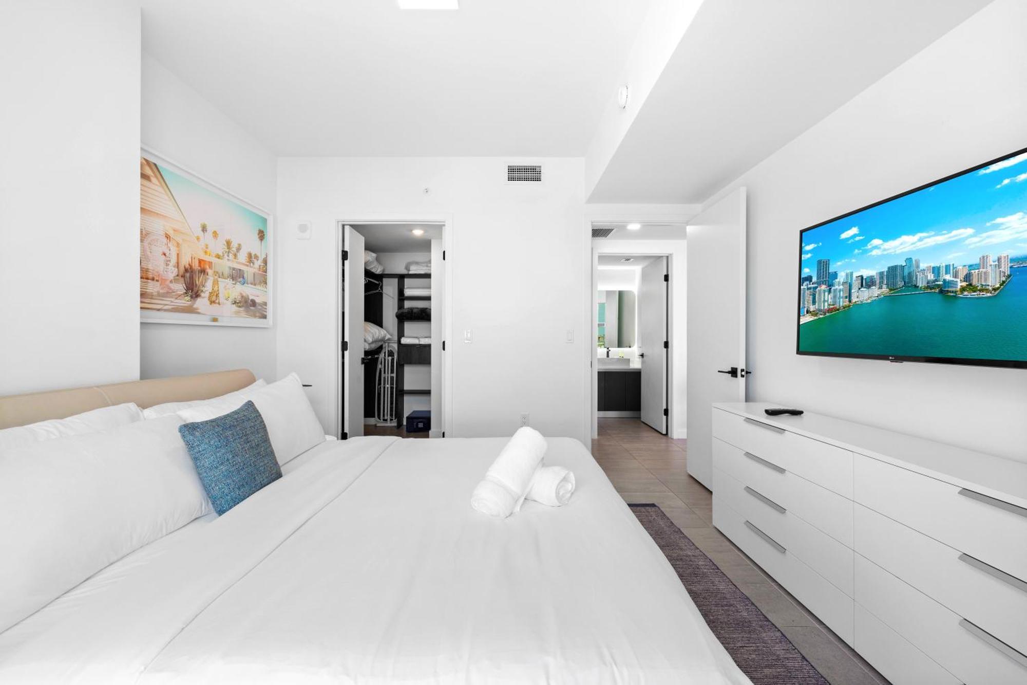 Stylish Stay In The Heart Of Miami - Walk To Bayside & Bayfront Park Exterior photo